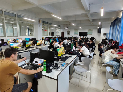 學(xué)院現(xiàn)場工程師項目學(xué)徒制班正式開班，開啟職業(yè)教育新篇章